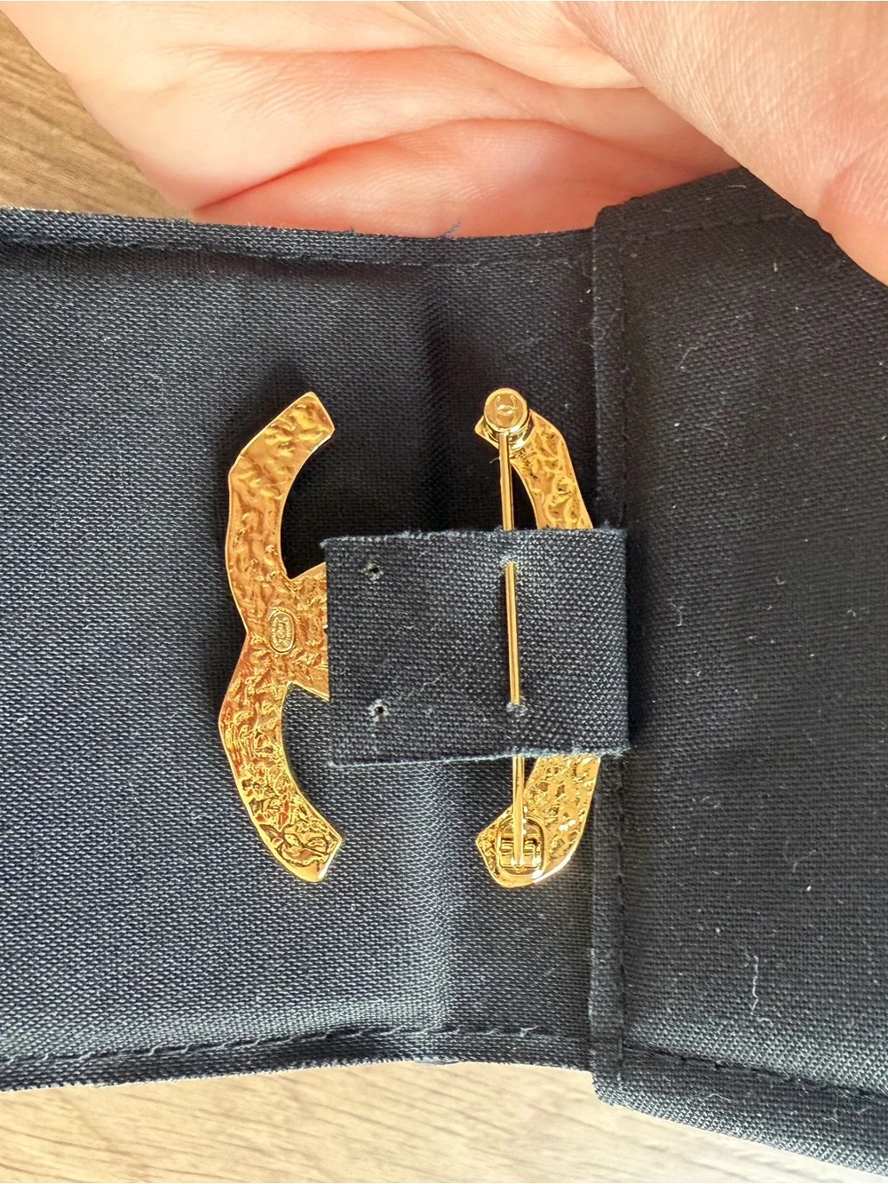 CHANEL golden Brooch with